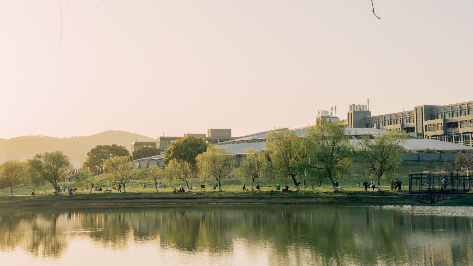 Khuôn viên trường đại học tại Hàn Quốc